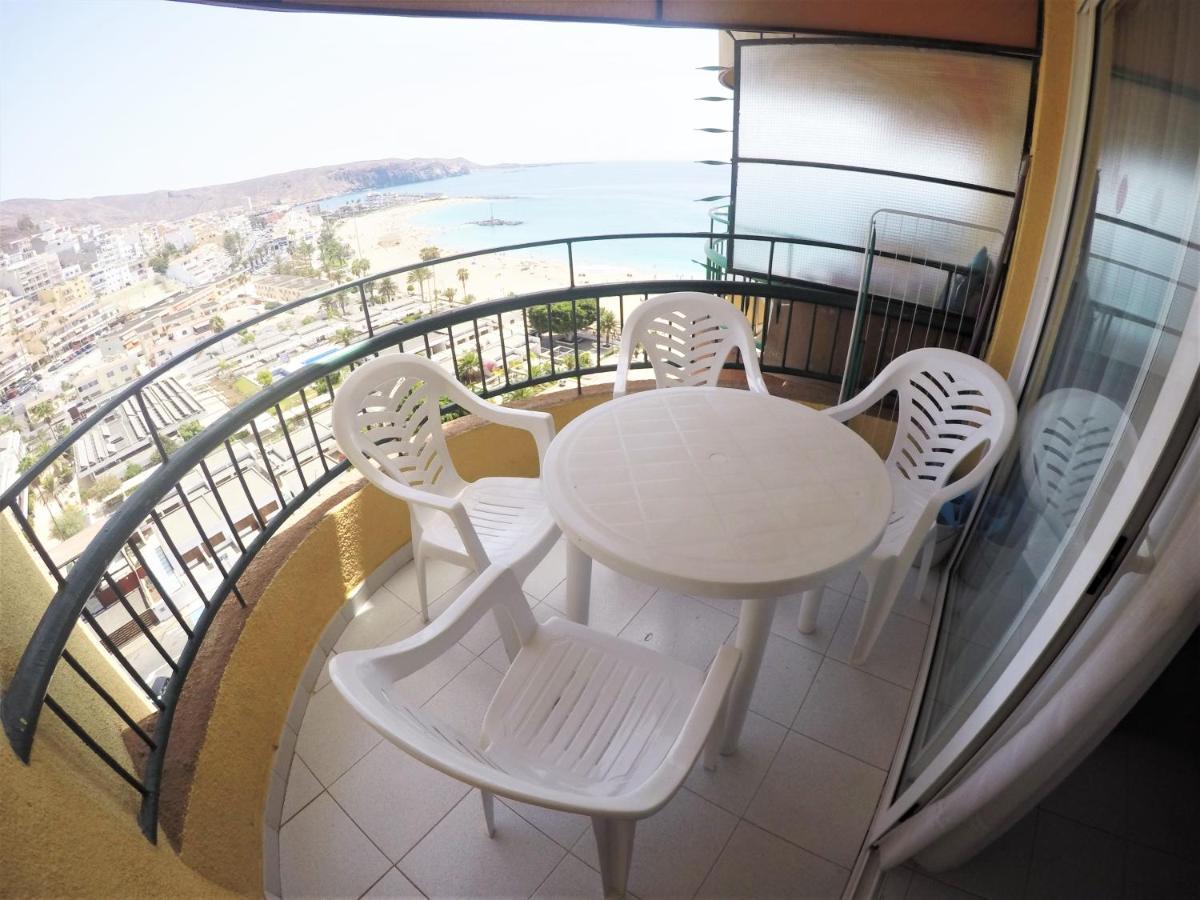 Ferienwohnung Torres Del Sol Playa de las Américas Exterior foto