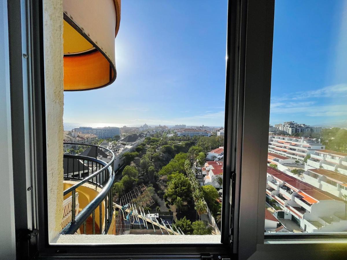 Ferienwohnung Torres Del Sol Playa de las Américas Exterior foto
